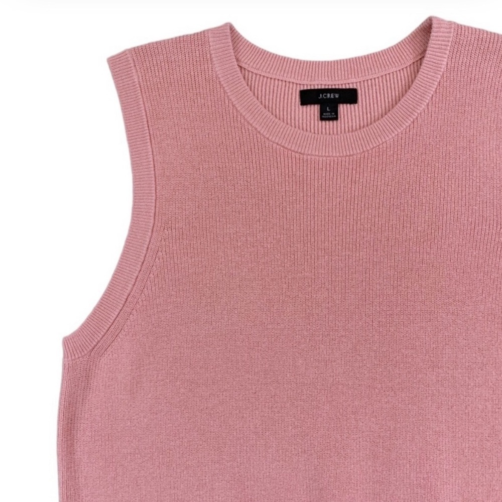 Wonderful high quality basic for every closet. J Crew shell